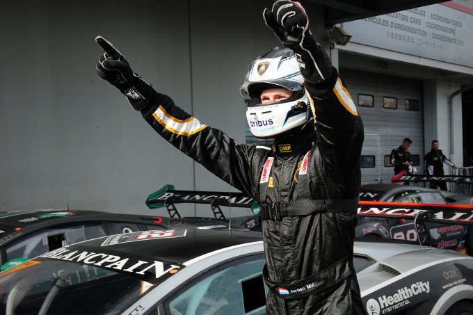 Lord of the Rings: Nederlands succes op de Nürburgring